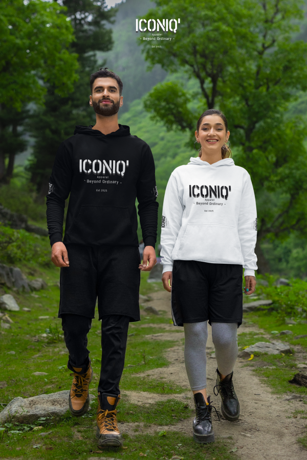 IconiQ’ Oversized Logo Hoodie